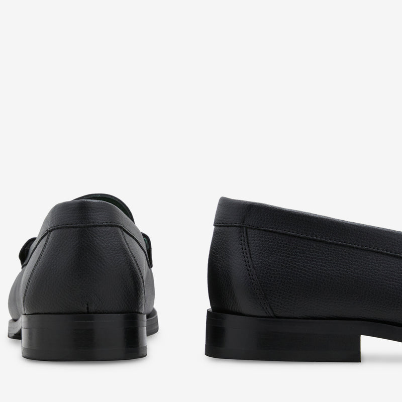 Ogee Black Grain Leather Footwear