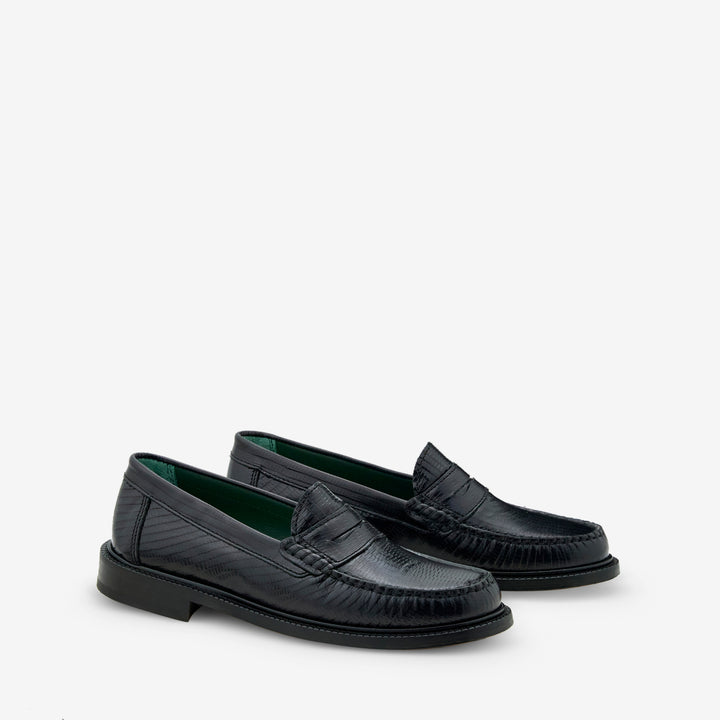 Yardee Moccasin Loafer Black Lizard Pattern Front