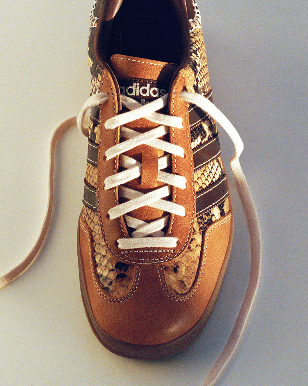 collections-footwear