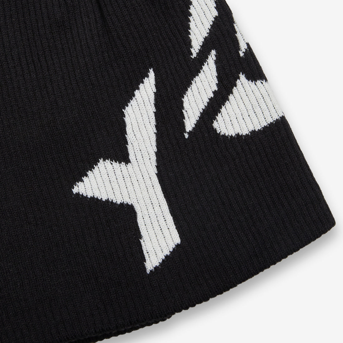 Y-3 Graphic Logo Beanie Black | Cream White Headwear