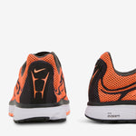 Zoom Streak 3 Total Orange | Black | White