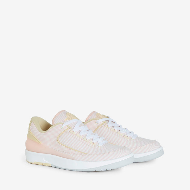 Air Jordan 2 Retro Low Atmosphere | Pale Vanilla | White Front