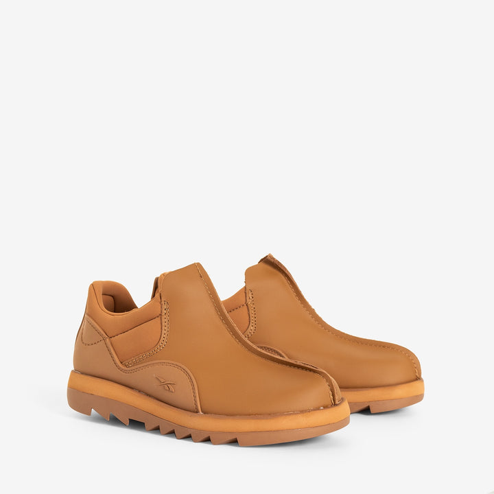 Beatnik Moc Wild Brown Front