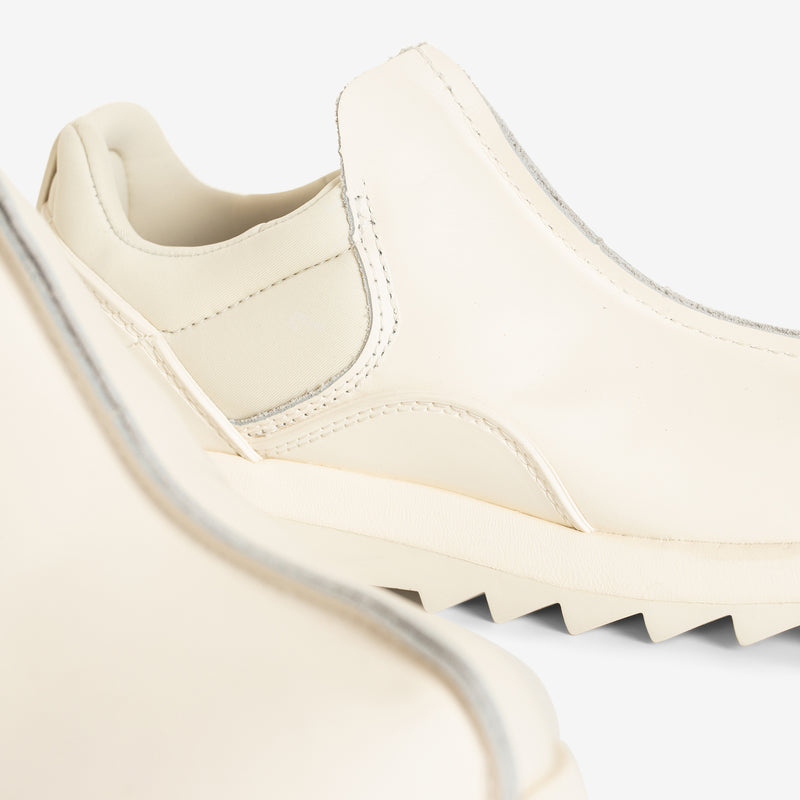 Beatnik Moc Chalk Footwear
