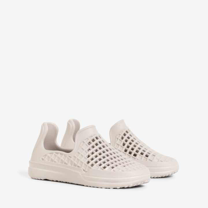 Scenario Slip On Coffee Front