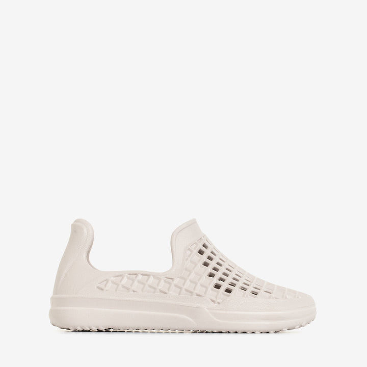 Scenario Slip On Coffee