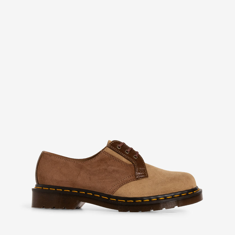 C.F.STEAD 1461 Made in England 3 Eye Shoe Suede Dark Tan | Sand