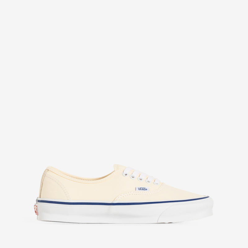 OG Authentic LX Canvas White Footwear