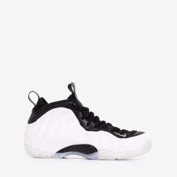 Air Foamposite 1 White | Metallic Silver | Black | Cobalt Bliss