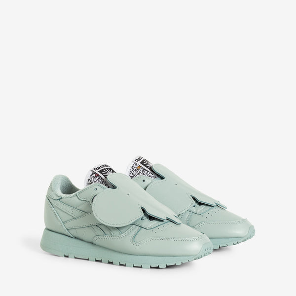 Eames Classic Leather Elephant Seaside Grey | Core Black Footwear