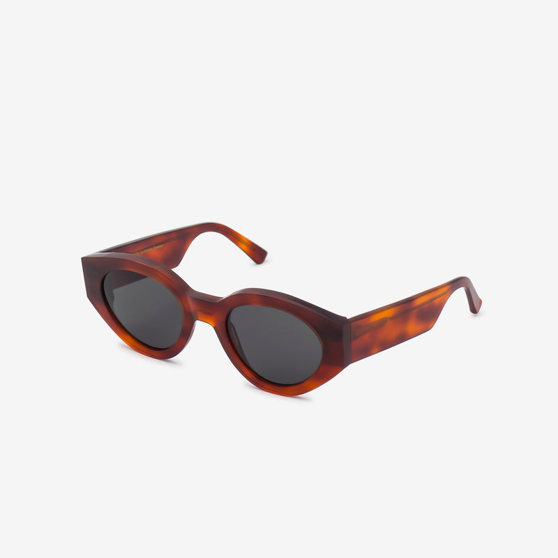 Polly Amber | Solid Grey Lens