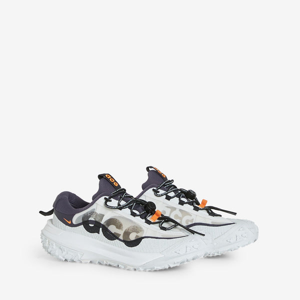 ACG Mountain Fly 2 Low Gridiron | Black | Summit White | Summit White