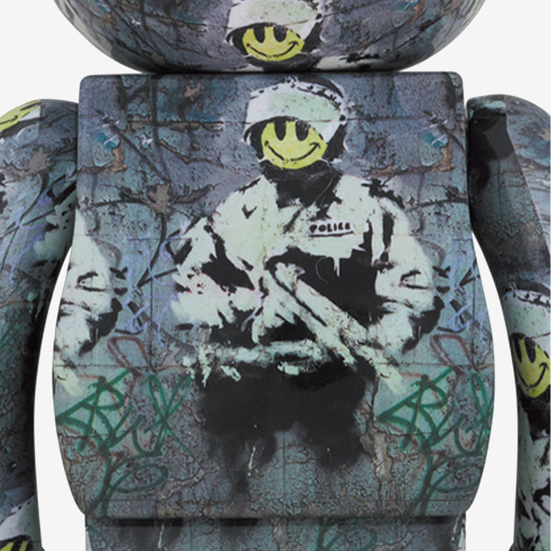 Be@rbrick Riot Cop 1000%